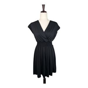 Dreimp Womens Black V-neck Smocked Short Sleeve Sundress Size Small